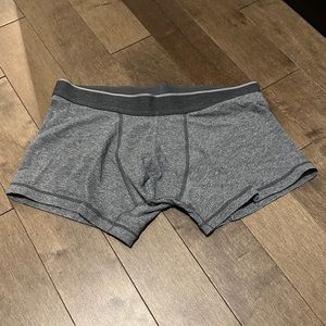 Uniqlo medium trunks